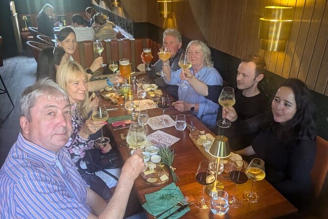ScotchandScran OldTown Tour, Whisky Tasting, Scottish Charcuterie - Whisky Tasting With Hector Maclean: What You Learn From the Drams