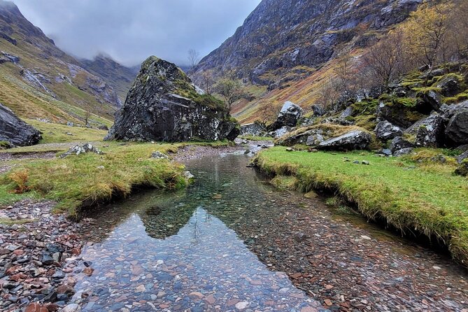 Scottish Highlands and Glencoe Tour - Castles, Glens & Waterfalls - Castle Stalker and Kilchurn Castle: fast exterior views with strong payoff