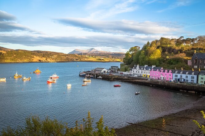 Skye Day Tour from Inverness with Fairy Pools & Dunvegan Castle - A fast, guide-led sampler of Skye and the Loch Ness edge