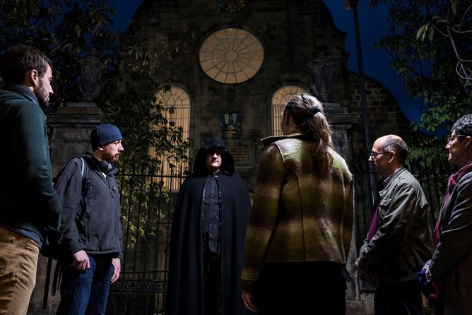 Small Group Edinburgh Underground Vaults & Graveyard Ghost Tour - Practical Tips for a Smooth, Comfortable Evening