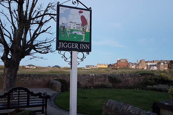 St Andrews Old Course History Tour, for the Golfer - Your 75-minute Old Course story walk, built for golfers and first-timers