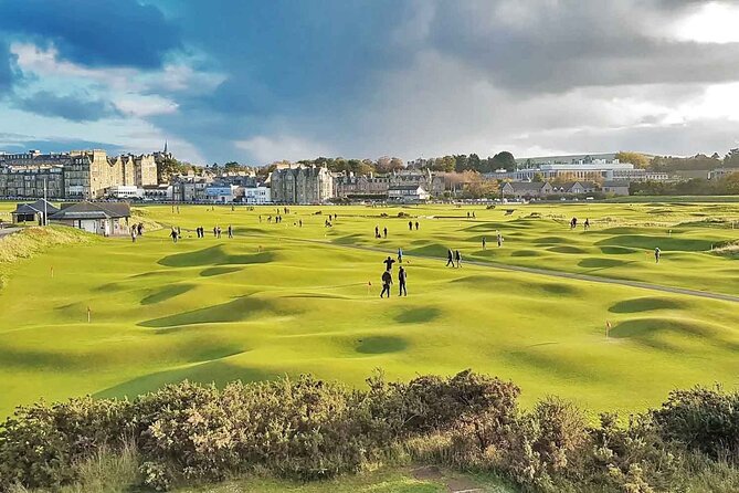 St. Andrews & The Old Course Private Day Tour from Edinburgh - The Old Course itself: public golf at the world’s most famous links