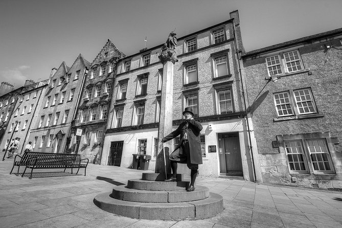 Stirling Castle and the Secrets of the Old Town Private Tour - Timing: how 3 hours works on real Stirling streets