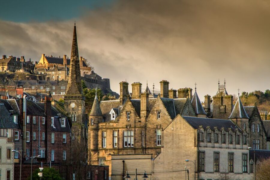 Stirling, Highlands & Destilería desde Edimburgo en español. - Who this tour fits best