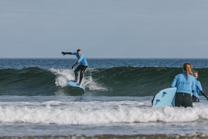 Surfing Class in Cullen Bay - Warm-ups that actually help: yoga inspired before you paddle