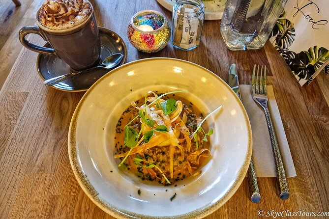 Tailored Premium Edinburgh Food Tour with Highest Quality Dishes - What you might eat, from Scottish classics to a surprising detour