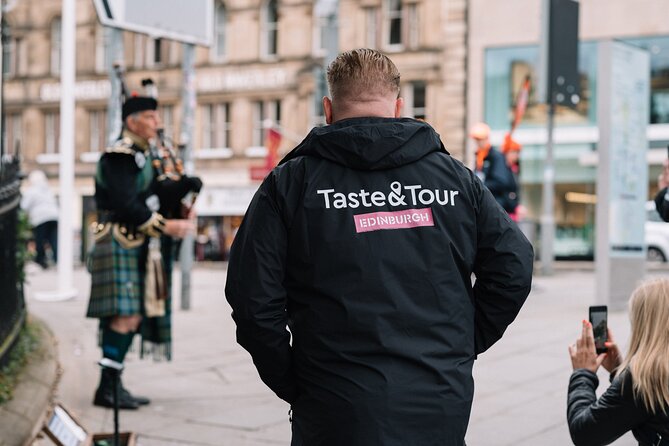 Taste & Tour: Edinburgh Food Tour with Drinks - Key highlights you’ll actually use