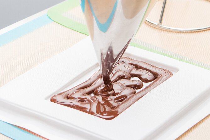 The Chocolatarium Chocolate Tour Experience in Edinburgh - Your 1.5-Hour Tour Flow: What Happens During the Guided Session