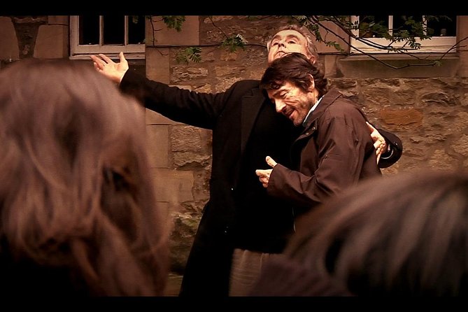 The Edinburgh Literary Pub Tour - The actor-led performances: funny, dramatic, and meant for your ears