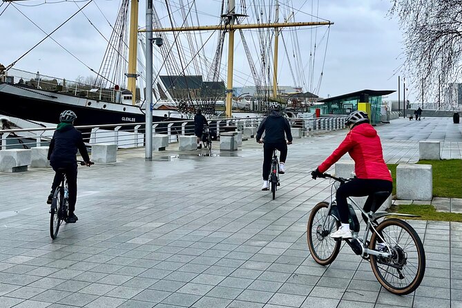 The Essential Bike and E Bike Tour of Glasgow Center and Beyond - Kelvin River Path to canals, plus Firhill’s football energy