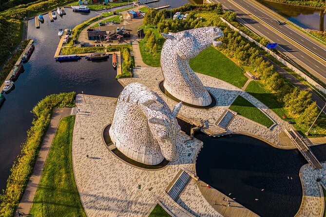 The Kelpies Stirling Castle and Loch Lomond from Greenock Port - Kelpies And The Helix, 30 Metres Of Scotland Power Up Front