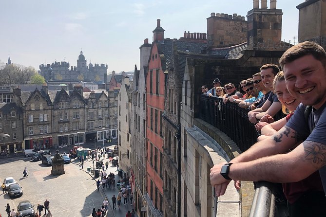 The Mountebank Comedy Walk of Edinburgh - Royal Mile and Mercat Cross: the city’s power, trade, and trouble