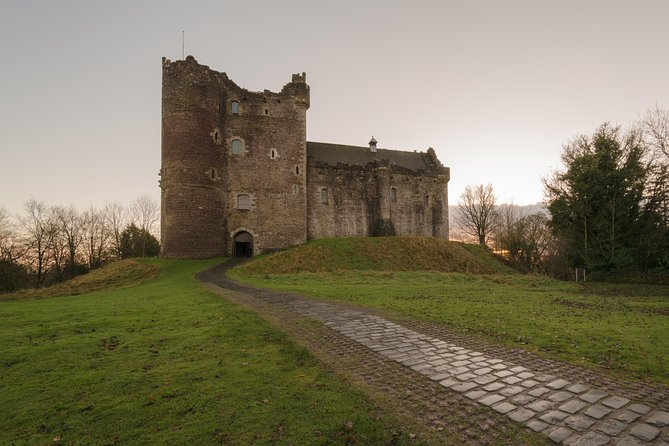 The Outlander 1 Day Experience - Falkland: Claire and Frank’s honeymoon stand-in, no ticket needed