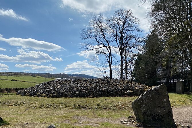 The Outlander Tour Clava, Culloden, Urquhart, Loch Ness & Beauly - Why the Small-Group Format Feels Personal (Not Just Packed)