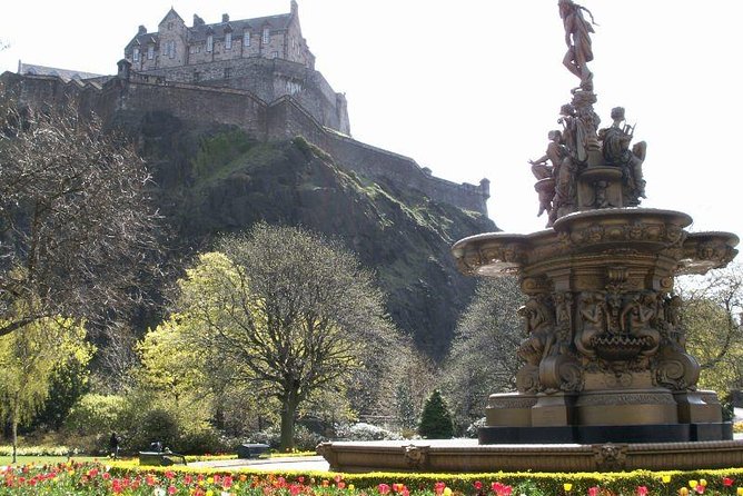 The Royal Military Tattoo Edinburgh City Tour Rosslyn Chapel and Dinner - Meeting at Gladstone’s Land and getting around with pickup