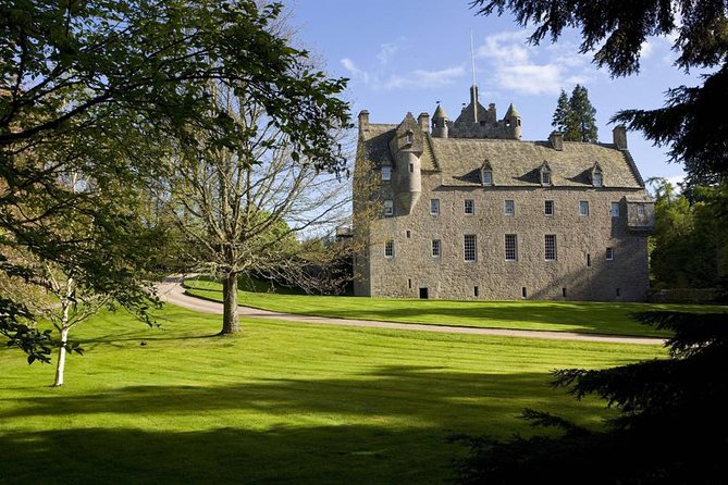 The Ultimate Loch Ness Group Tour from Invergordon - The Jacobite Loch Ness cruise from Dochgarroch Locks