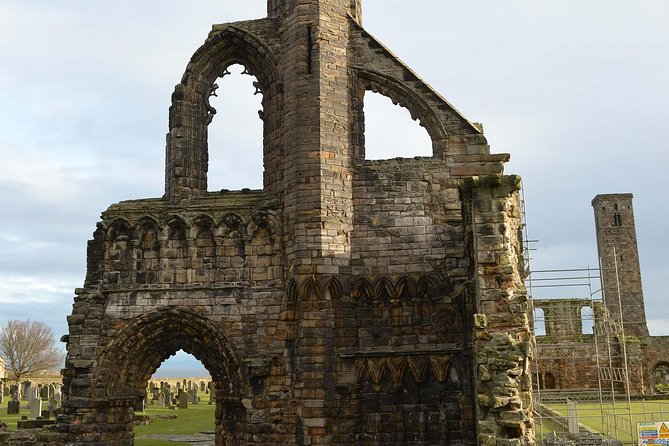Tour of St Andrews and Historic Fife Small Group Tour - Falkland Palace and Garden in one hour, Mary Queen of Scots and tennis
