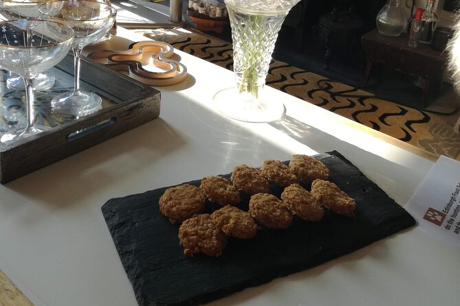 Traditional Scottish Cooking Class & Dinner with Edinburgh Local - Step Inside Nell’s Georgian New Town Living Room