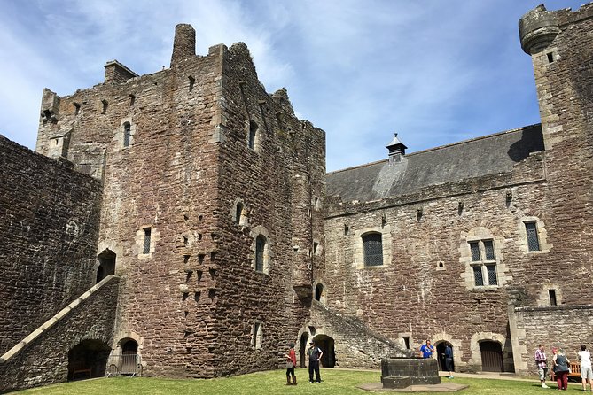 Ultimate Outlander Day Tour - Pickup, timing, and what to expect from the ride